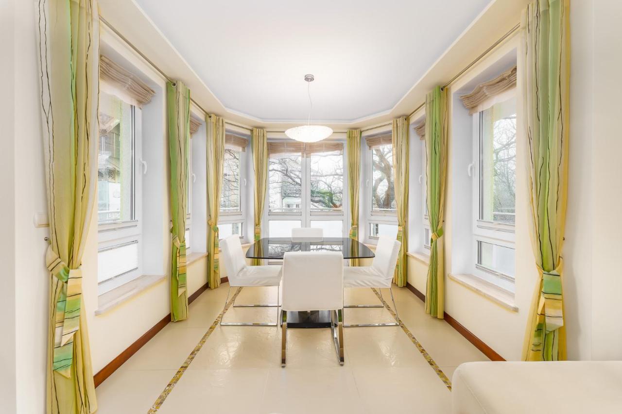 Seaside Apartment With Parking & Ac - 150 M To The Beach By Noclegi Renters ミエンジズドロイェ エクステリア 写真